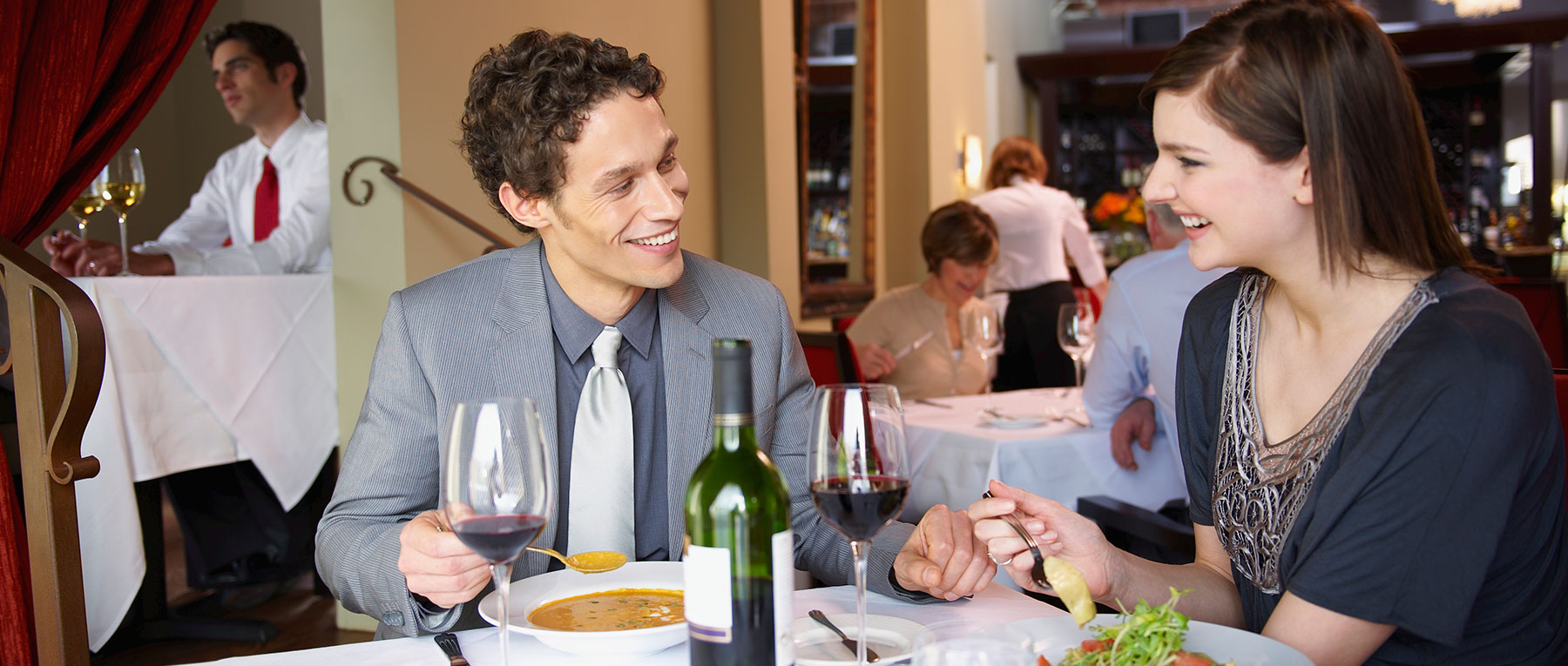 Atlanta Dining Guide Wingate by Wyndham Atlanta/Six Flags Austell